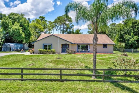 Villa ou maison à vendre à Loxahatchee Groves, Floride: 3 chambres, 208.38 m2 № 1236775 - photo 1