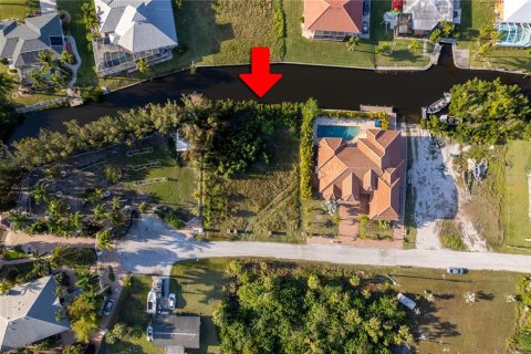 Terreno en venta en Punta Gorda, Florida № 1063837 - foto 6