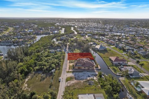 Terreno en venta en Punta Gorda, Florida № 1063837 - foto 4