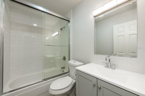 Condominio en venta en Orlando, Florida, 2 dormitorios, 92.81 m2 № 1030574 - foto 28