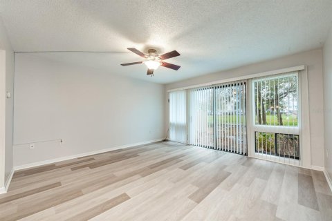 Condominio en venta en Orlando, Florida, 2 dormitorios, 92.81 m2 № 1030574 - foto 13