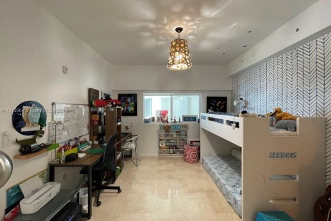 Condominio en venta en Miami, Florida, 2 dormitorios, 138.42 m2 № 1370357 - foto 18