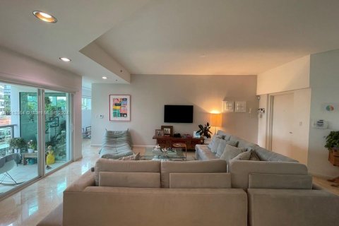 Copropriété à vendre à Miami, Floride: 2 chambres, 138.42 m2 № 1370357 - photo 2