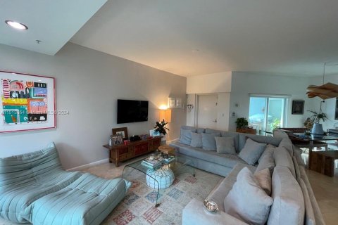 Condominio en venta en Miami, Florida, 2 dormitorios, 138.42 m2 № 1370357 - foto 1