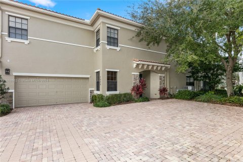 Condo in Parkland, Florida, 3 bedrooms  № 1072845 - photo 2