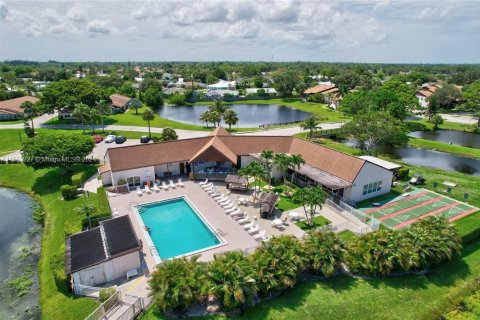 Condo in Stuart, Florida, 2 bedrooms  № 1077200 - photo 18