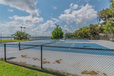 Condo in Winter Haven, Florida, 2 bedrooms  № 1359448 - photo 25