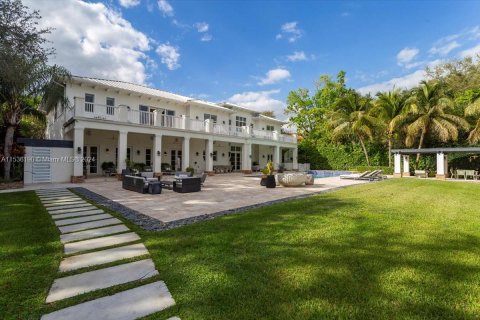 Villa ou maison à vendre à Pinecrest, Floride: 8 chambres, 738.94 m2 № 1033126 - photo 2