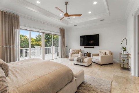 Villa ou maison à vendre à Pinecrest, Floride: 8 chambres, 738.94 m2 № 1033126 - photo 23
