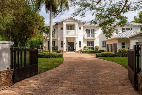 Villa ou maison à vendre à Pinecrest, Floride: 8 chambres, 738.94 m2 № 1033126 - photo 8