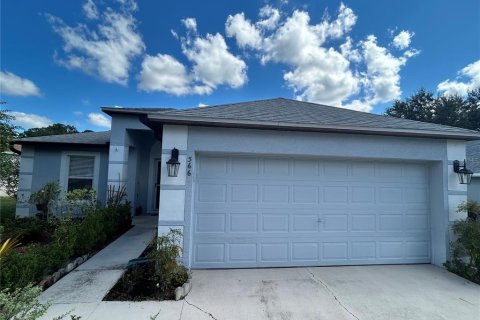 House in Davenport, Florida 3 bedrooms, 132.85 sq.m. № 1392732 - photo 1