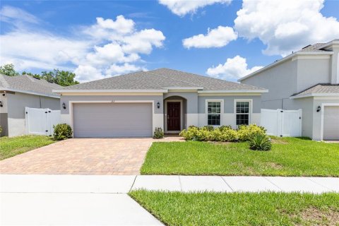 House in Davenport, Florida 4 bedrooms, 170.66 sq.m. № 1252605 - photo 1