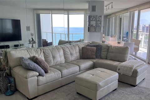 Condo in Sunny Isles Beach, Florida, 3 bedrooms  № 1293561 - photo 19