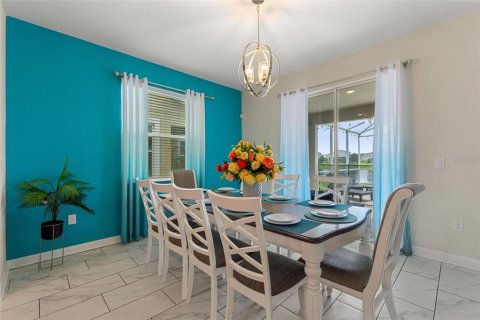 Casa en venta en Davenport, Florida, 6 dormitorios, 305.74 m2 № 1381045 - foto 12