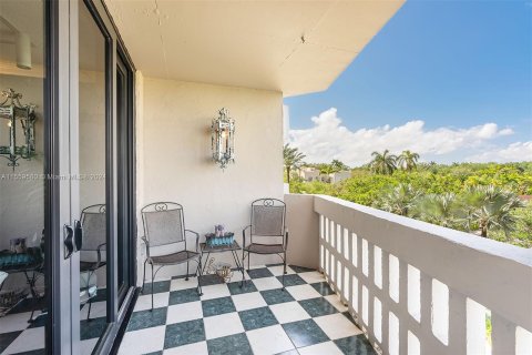 Condominio en venta en Coral Gables, Florida, 2 dormitorios, 145.86 m2 № 1091332 - foto 1