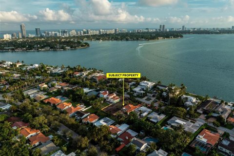 Terreno en venta en Miami Beach, Florida № 1240495 - foto 12