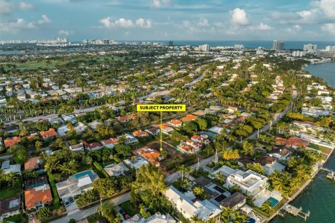 Terreno en venta en Miami Beach, Florida № 1240495 - foto 14