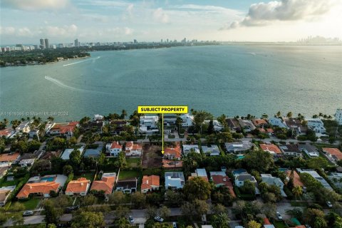 Terreno en venta en Miami Beach, Florida № 1240495 - foto 11