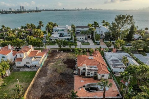 Terreno en venta en Miami Beach, Florida № 1240495 - foto 22