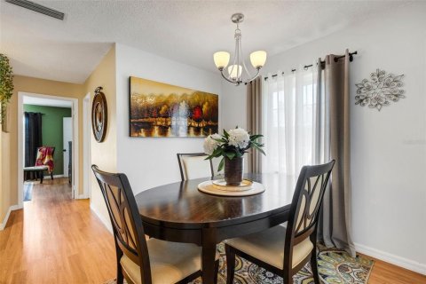 Condo in Saint Petersburg, Florida, 1 bedroom  № 1343480 - photo 14