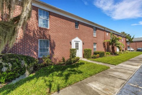 Copropriété à vendre à Saint Petersburg, Floride: 1 chambre, 63.17 m2 № 1343480 - photo 2