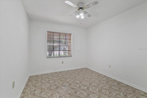 Casa en venta en Tampa, Florida, 5 dormitorios, 188.22 m2 № 1343482 - foto 23