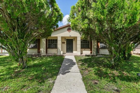 Villa ou maison à vendre à Tampa, Floride: 5 chambres, 188.22 m2 № 1343482 - photo 5