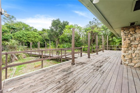 Villa ou maison à vendre à Homestead, Floride: 5 chambres, 345.5 m2 № 1232059 - photo 6