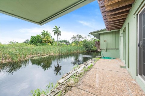 Villa ou maison à vendre à Homestead, Floride: 5 chambres, 345.5 m2 № 1232059 - photo 4