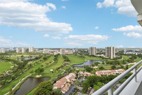 Condominio en venta en Aventura, Florida, 5 dormitorios, 499.07 m2 № 1325225 - foto 1