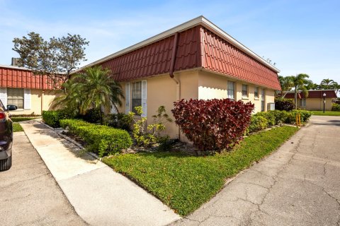 Villa ou maison à vendre à Lake Worth, Floride: 2 chambres, 87.42 m2 № 1031837 - photo 10