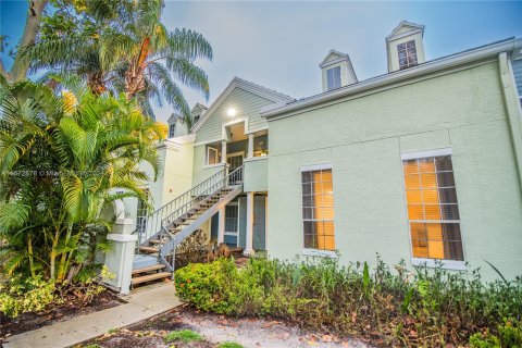 Condo in Delray Beach, Florida, 1 bedroom  № 1397423 - photo 2