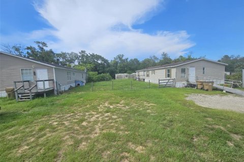 Dúplex en venta en Umatilla, Florida, 4 dormitorios, 211.82 m2 № 1344172 - foto 3