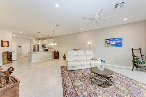 Casa en venta en Bradenton, Florida, 2 dormitorios, 135.45 m2 № 1349866 - foto 12