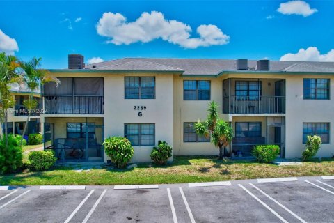 Copropriété à vendre à Delray Beach, Floride: 2 chambres, 93.55 m2 № 1216826 - photo 1