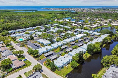 Copropriété à vendre à New Port Richey, Floride: 2 chambres, 77.2 m2 № 1256995 - photo 5