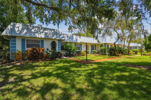 Copropriété à vendre à New Port Richey, Floride: 2 chambres, 77.2 m2 № 1256995 - photo 27