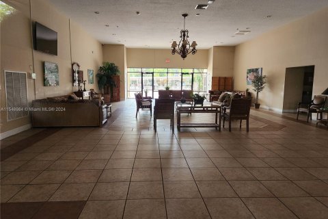Copropriété à vendre à North Lauderdale, Floride: 2 chambres, 107.77 m2 № 1059638 - photo 21
