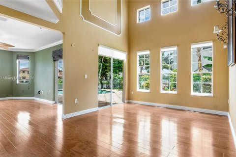 Casa en venta en Miramar, Florida, 4 dormitorios, 242.75 m2 № 1328642 - foto 13