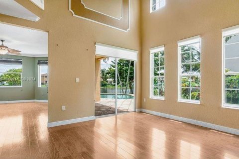 Villa ou maison à vendre à Miramar, Floride: 4 chambres, 242.75 m2 № 1328642 - photo 14