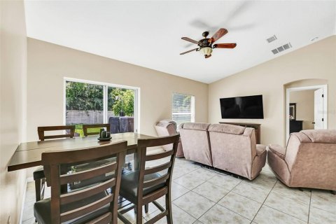 Casa en venta en Kissimmee, Florida, 3 dormitorios, 138.42 m2 № 1284591 - foto 14