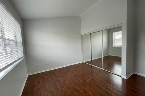 Снять в аренду таунхаус в Пемброк-Пайнс, Флорида 3 спальни, 159.05м2, № 1051028 - фото 27