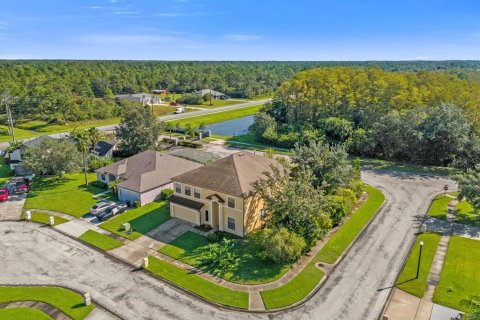 Villa ou maison à vendre à Orlando, Floride: 5 chambres, 321.44 m2 № 1390189 - photo 1