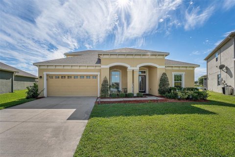 Villa ou maison à vendre à Orlando, Floride: 6 chambres, 327.48 m2 № 1390155 - photo 1