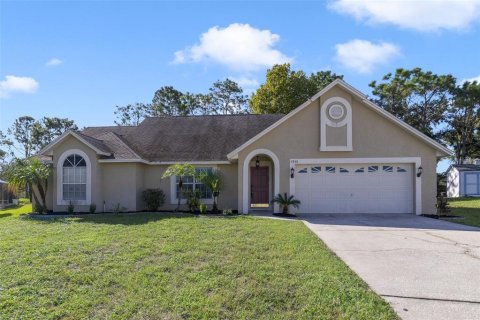 House in Davenport, Florida 4 bedrooms, 166.02 sq.m. № 1390187 - photo 1