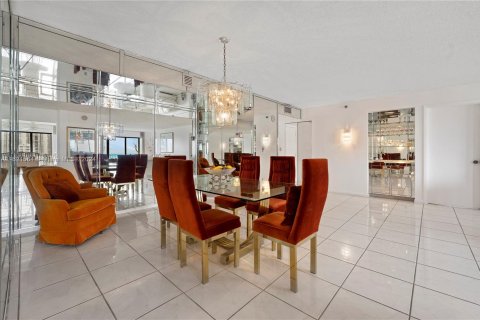 Copropriété à vendre à Hollywood, Floride: 2 chambres, 145.86 m2 № 1242477 - photo 7