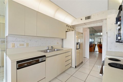 Condominio en venta en Hollywood, Florida, 2 dormitorios, 145.86 m2 № 1242477 - foto 24