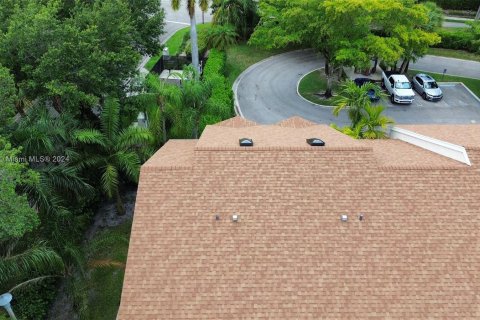 Townhouse in Greenacres, Florida 2 bedrooms, 134.62 sq.m. № 1241283 - photo 17