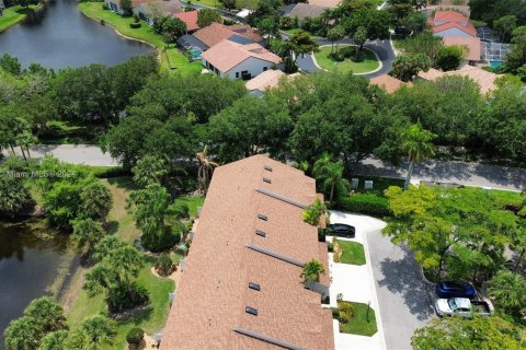 Townhouse in Greenacres, Florida 2 bedrooms, 134.62 sq.m. № 1241283 - photo 20