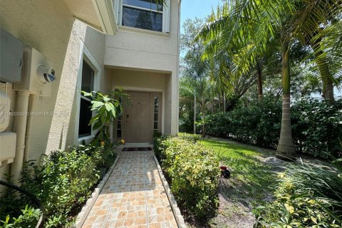 Touwnhouse à vendre à Greenacres, Floride: 2 chambres, 134.62 m2 № 1241283 - photo 4